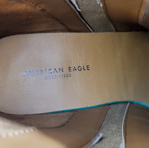 American Eagle Outfitters Brown Suede Ankle Booties Boots Slip On Size 6 - Picture 8 of 9